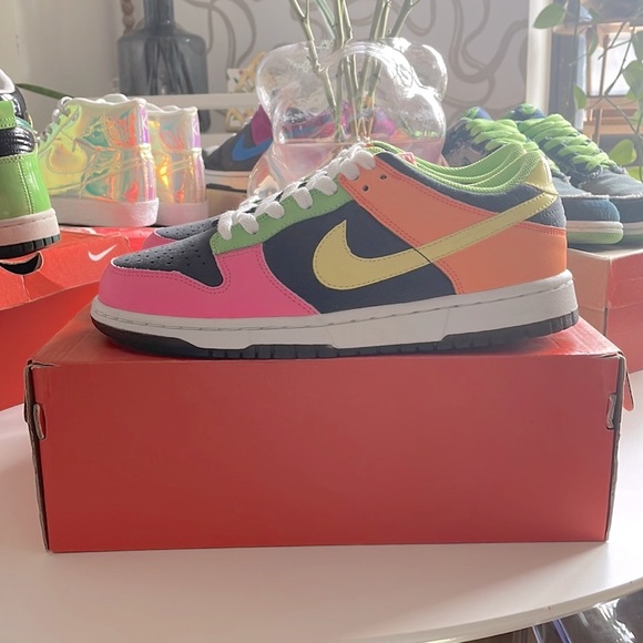 2006 Nike Dunk Low ‘Skittles’ Size 6Y (7.5W) - Picture 2 of 7